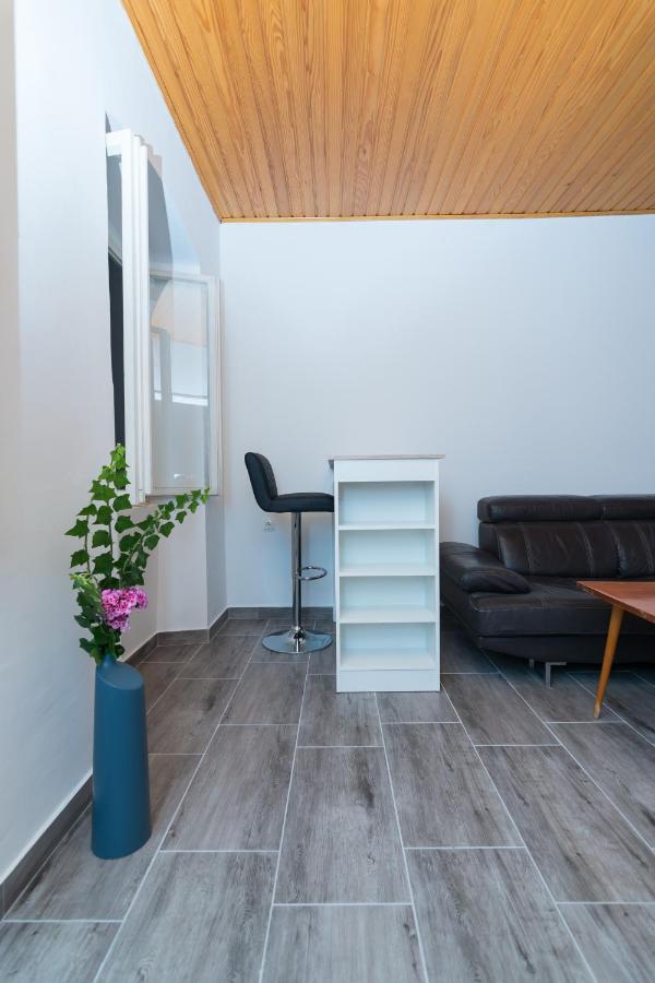 Hostel Flora Mali Lošinj Eksteriør billede