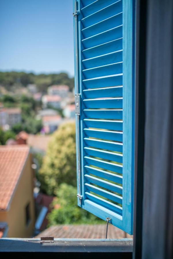 Hostel Flora Mali Lošinj Eksteriør billede